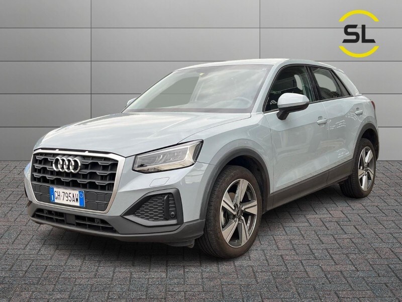 AUDI Q2